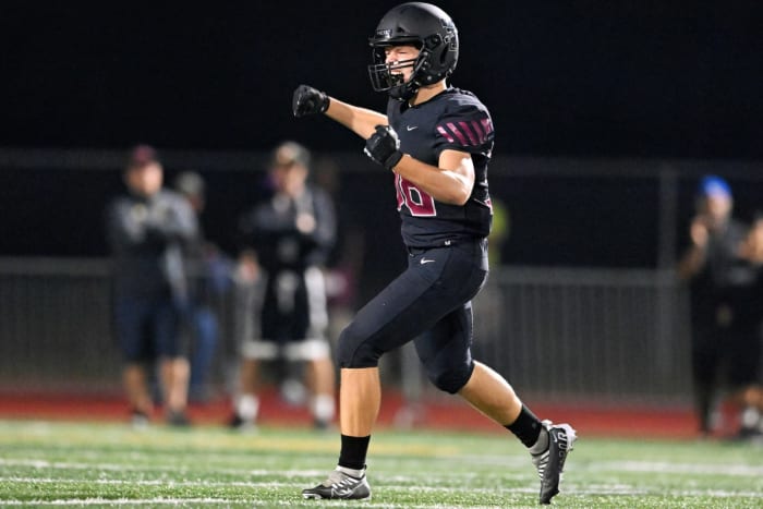 West Linn Tualatin football Oregon October 7 2022 Leon Neuschwander 49